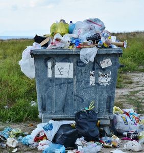 Plastikabfall: Recycling wird zunehmend teurer (Foto: pixabay.com, RitaE)