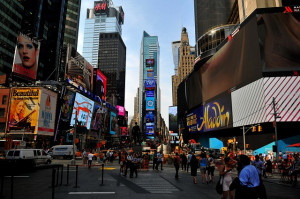 Times Square, New York: Jeder Vierte will wechseln (Foto: Tookapic/piaxabay.com)