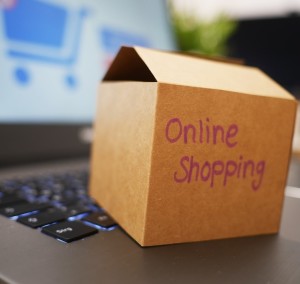 Online-Shopping: Viele Käufer schicken Waren einfach retour (Foto: pixabay.com, Preis_King)