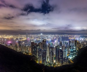 Dunkle Wolken über Hongkong: Düstere Zeiten für freie Presse (Foto: pixabay.com, stokpic)