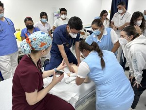 Ausbildung von Personal für die Kinderbetreuung per Lehrfilm (Foto: massgeneralbrigham.org)