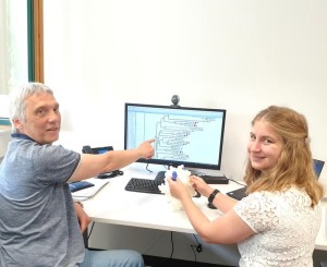 Studienleiter Maik Behrens und Doktorandin Silvia Schäfer (Foto: Gisela Olias, leibniz-lsb.de)