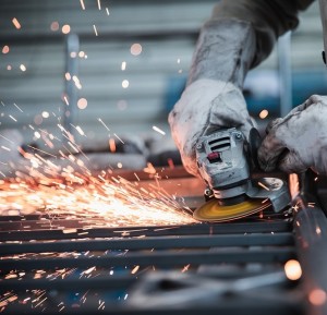 Metallverarbeitung: Arbeitsvolumen in Deutschland steigt weiter (Foto: jannonivergall, pixabay.com)