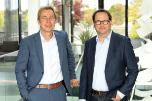 Matthias Lemenkühler, CPTO, (li.) und Haiko van Lengen, CEO der xSuite Group (© Cornelia Hansen)