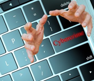 Cybercrime: Viele unterschätzen die Gefahren am Arbeitsplatz (Bild: pixabay.com, kalhh)