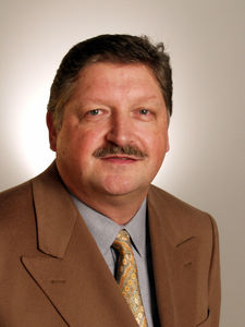 Manfred J. Dirrheimer, CEO FWU AG