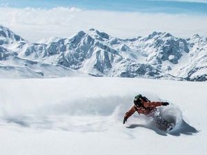 Skizauber in Zürs am Arlberg startet